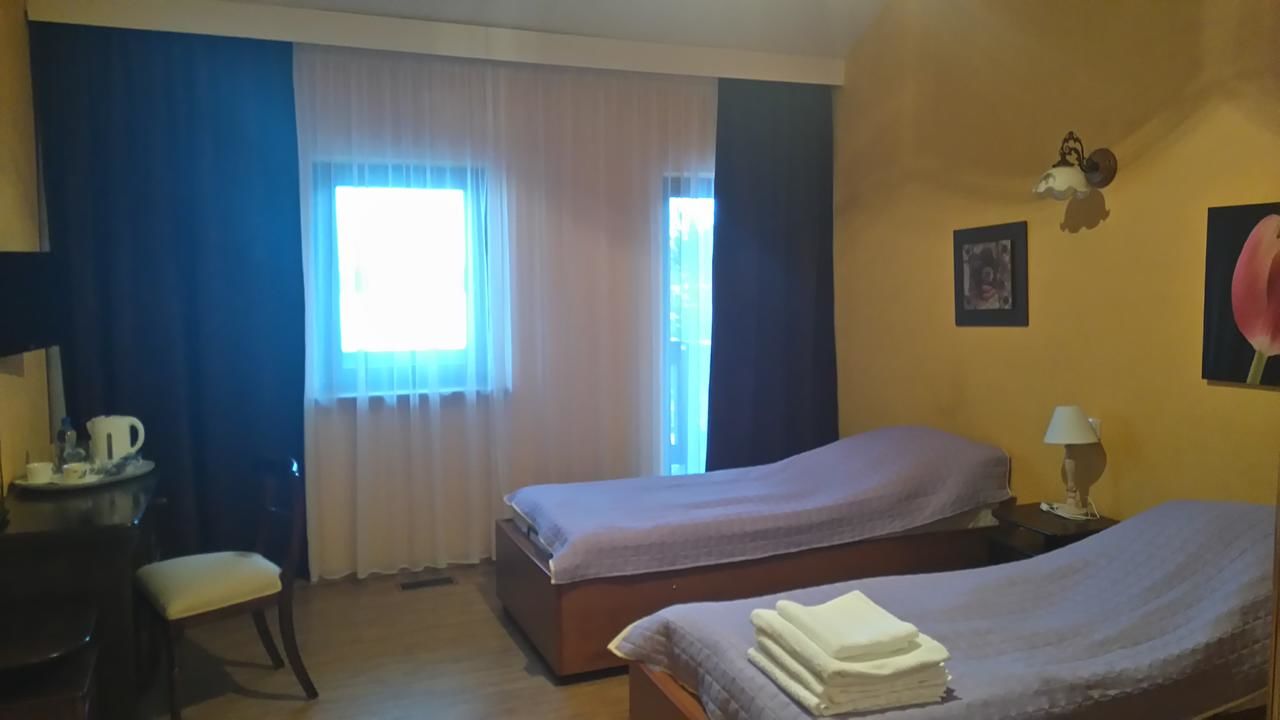 Отели типа «постель и завтрак» Karczma Biesiadna Dalnia-47